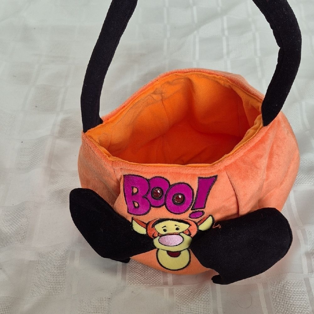 Disney Tigger Halloween Costume Bag - Orange and Black - Picture 11 of 16
